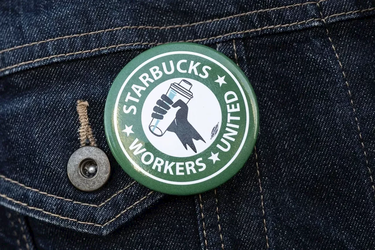 El sindicato de Starbucks aprueba una potencial huelga para lograr 'subidas de salarios justas'