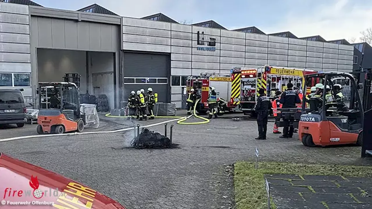 D: Industriemaschine gerät in Brand → Arbeiter in Offenburg durch Brandrauch bedroht