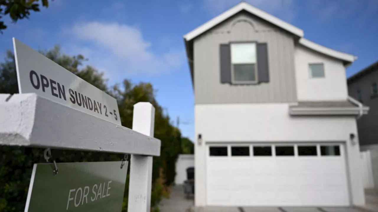 Zillow Predicts Housing Market Rebound in 2025