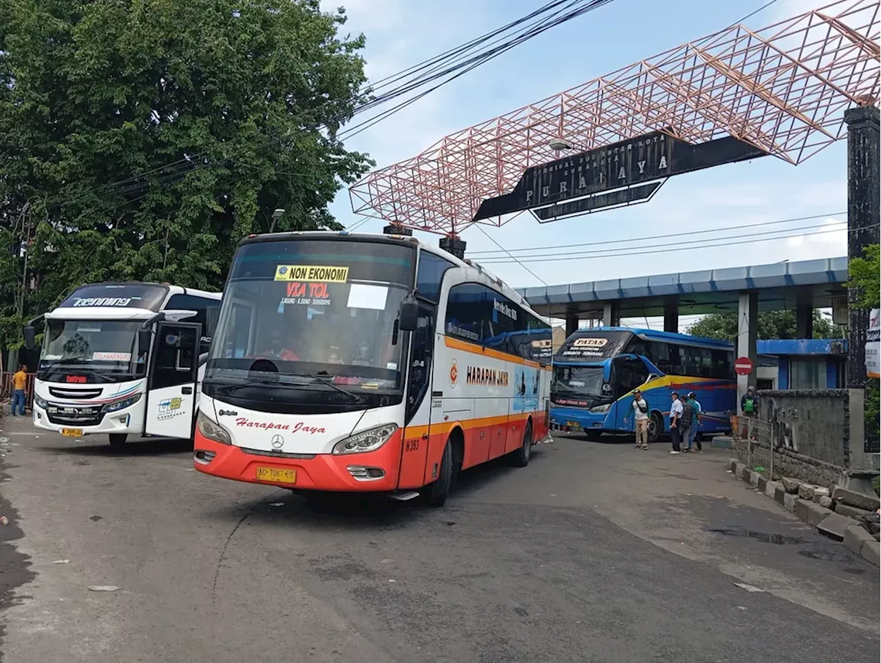 2.500 Bus Disiapkan untuk Natal dan Tahun Baru di Terminal Purabaya