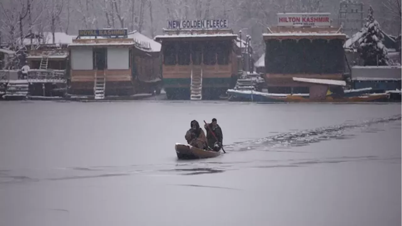 भारत में बढ़ती ठंड, पहाड़ी और मैदानी राज्यों में तापमान में गिरावट