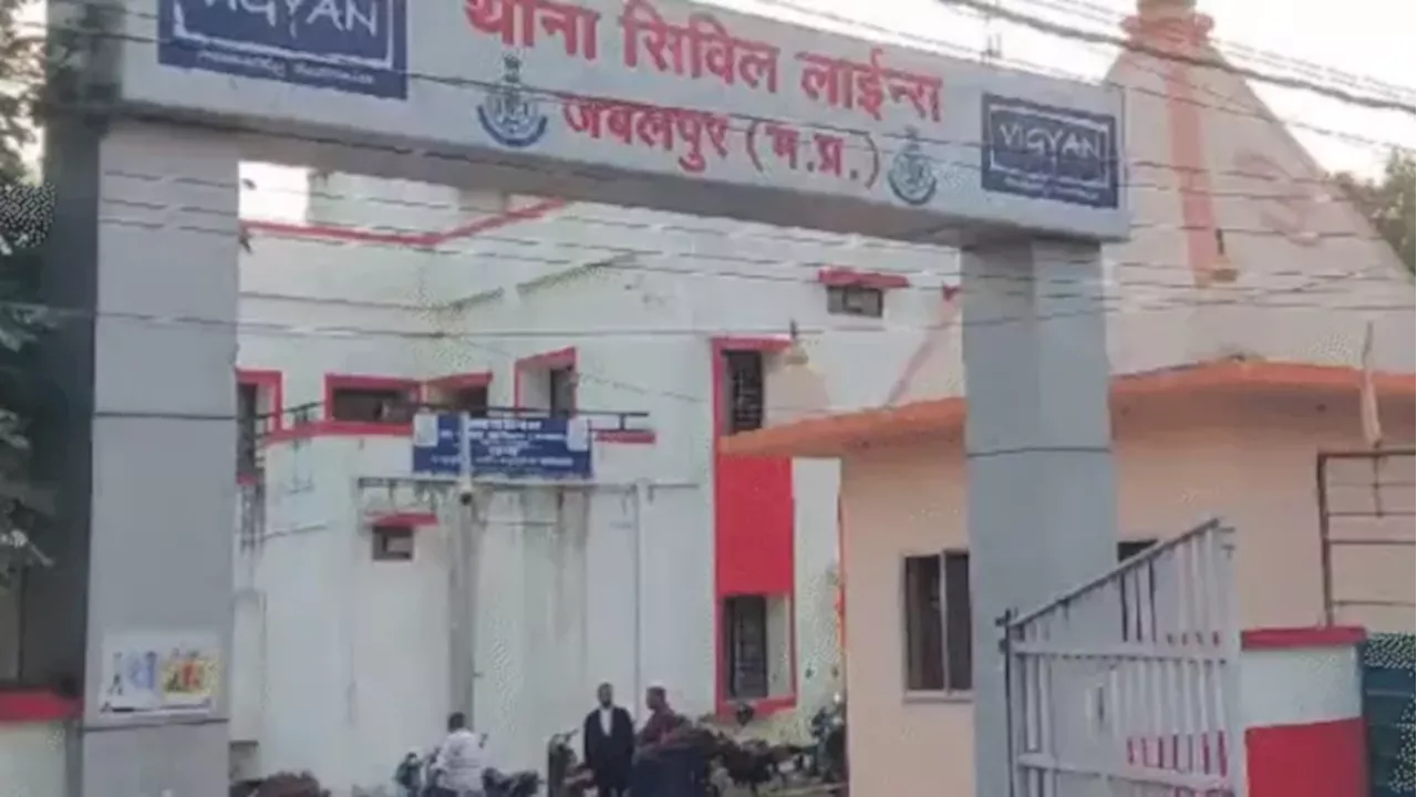 'किस आदेश से थानों के अंदर बने मंदिर', हाईकोर्ट ने भाजपा सरकार से मांगा जवाब