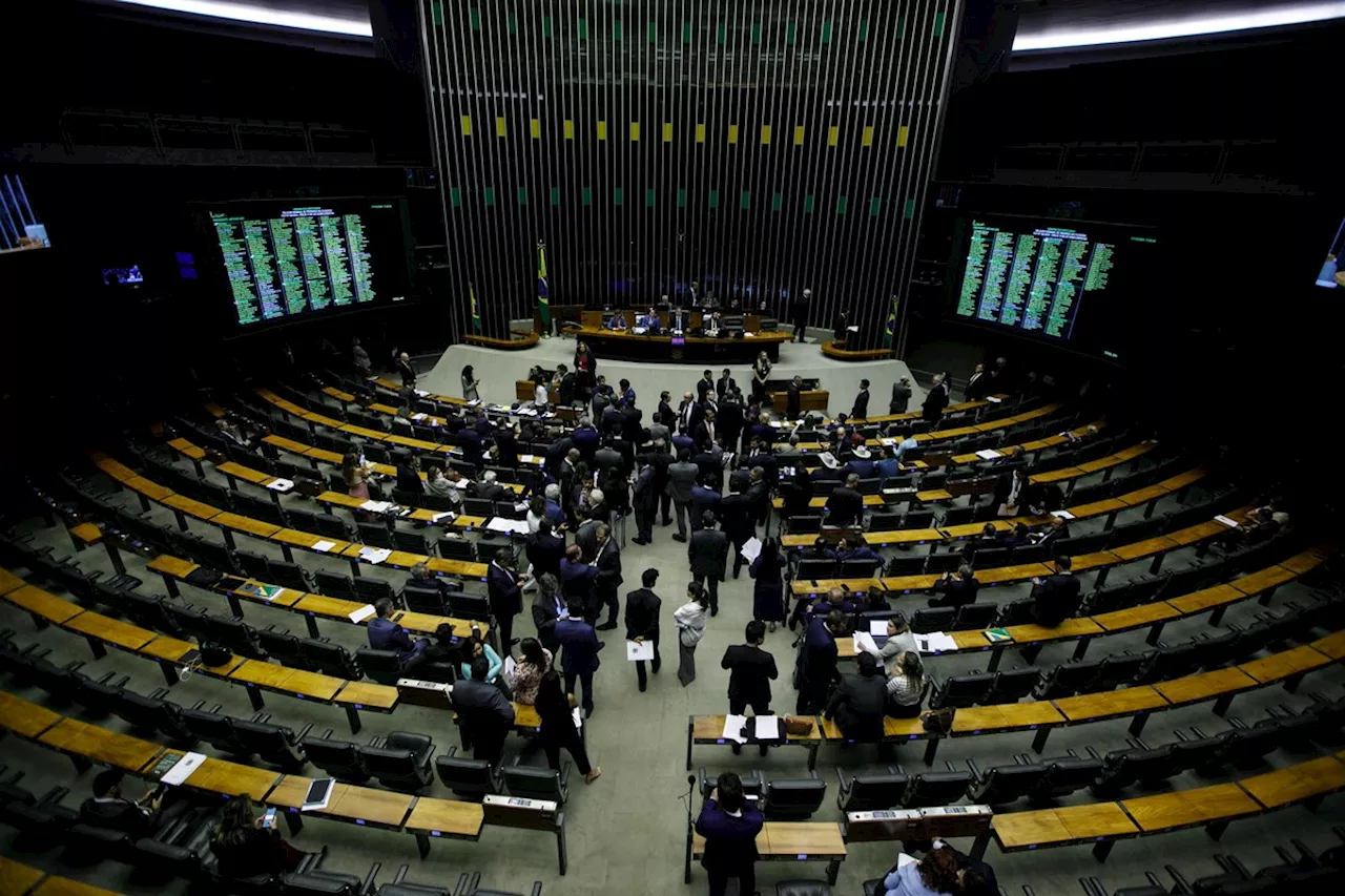 Câmara Aprova Reforma Tributária com Mudanças e Queda na Alíquota