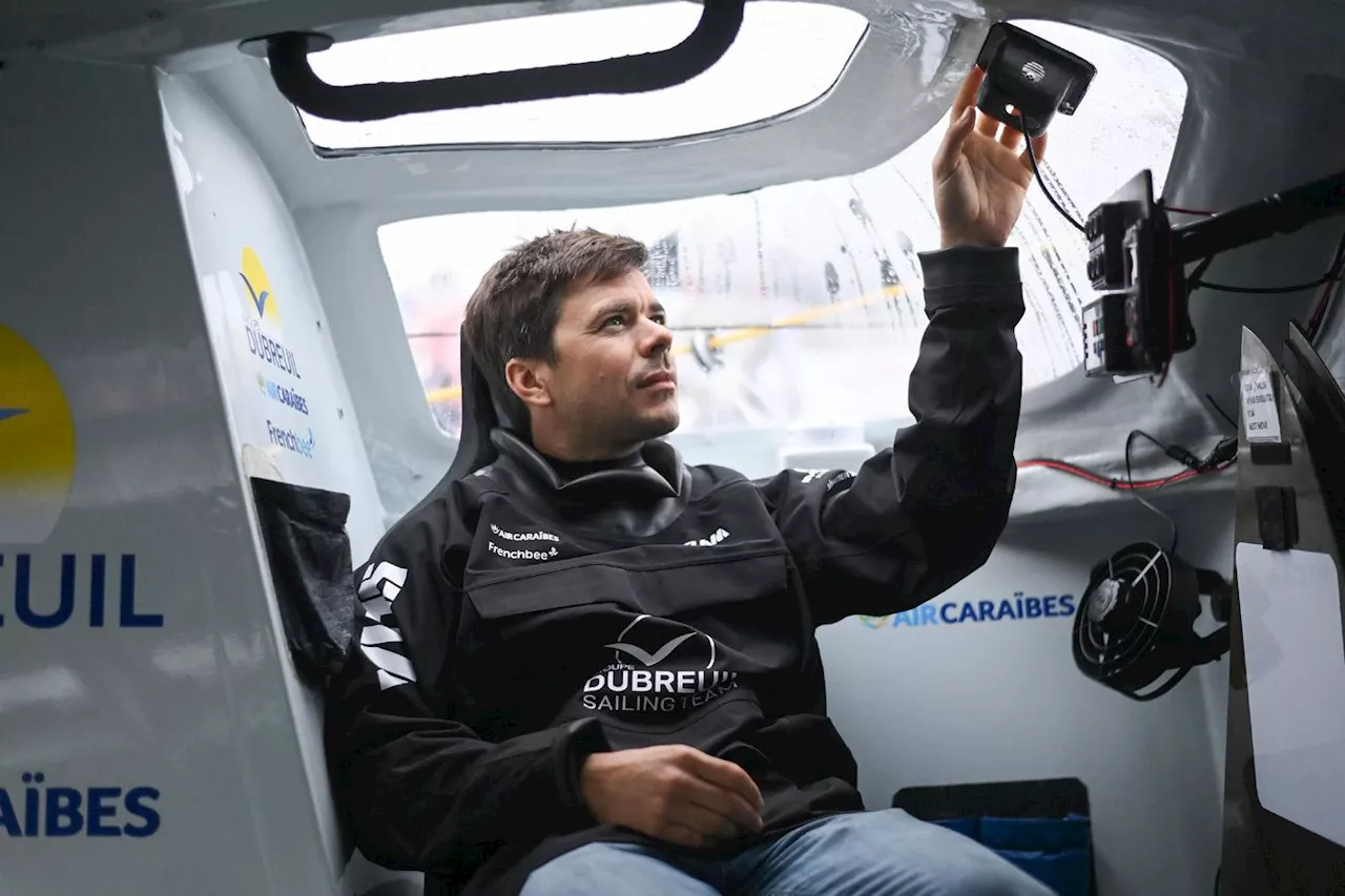 Vendée Globe: Sébastien Simon nouveau leader, le chassé-croisé continue