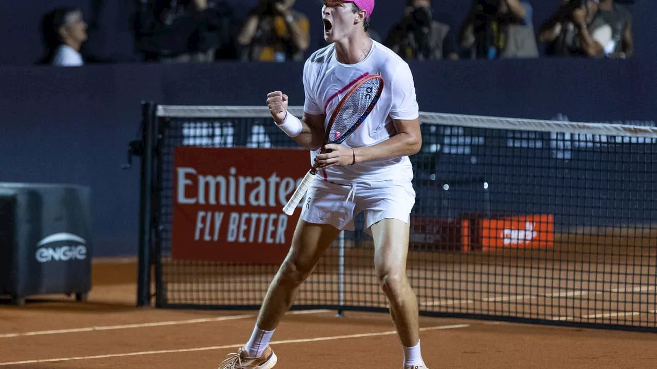 João Fonseca disputa NextGen Finals, torneio de tenistas sub-21