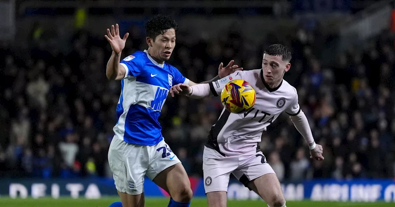 Leeds United face transfer battle to sign Louie Barry as rivals circle