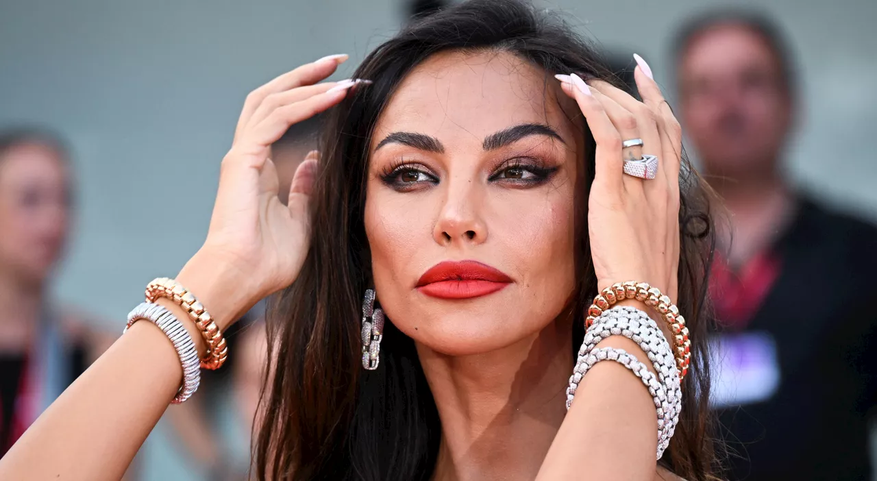 Madalina Ghenea perseguitata e costretta a cambiare vita, l'incubo è finito: a processo la sua stalker