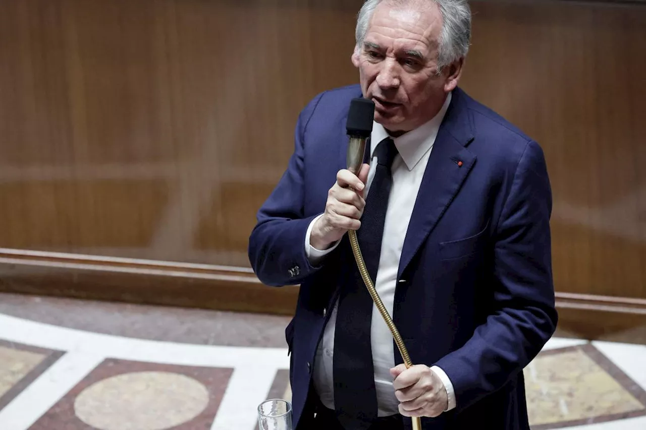 François Bayrou, Premier ministre, répond aux députés et s'engage pour la reconstruction de Mayotte