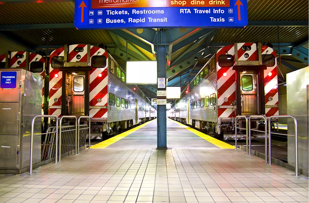 Free CTA and Metra Rides Offered for New Year's Eve