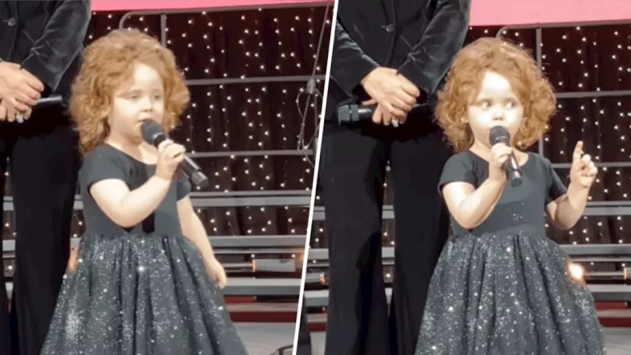 4-Year-Old Steals the Show With Hilarious Microphone Takeover at School Christmas Program