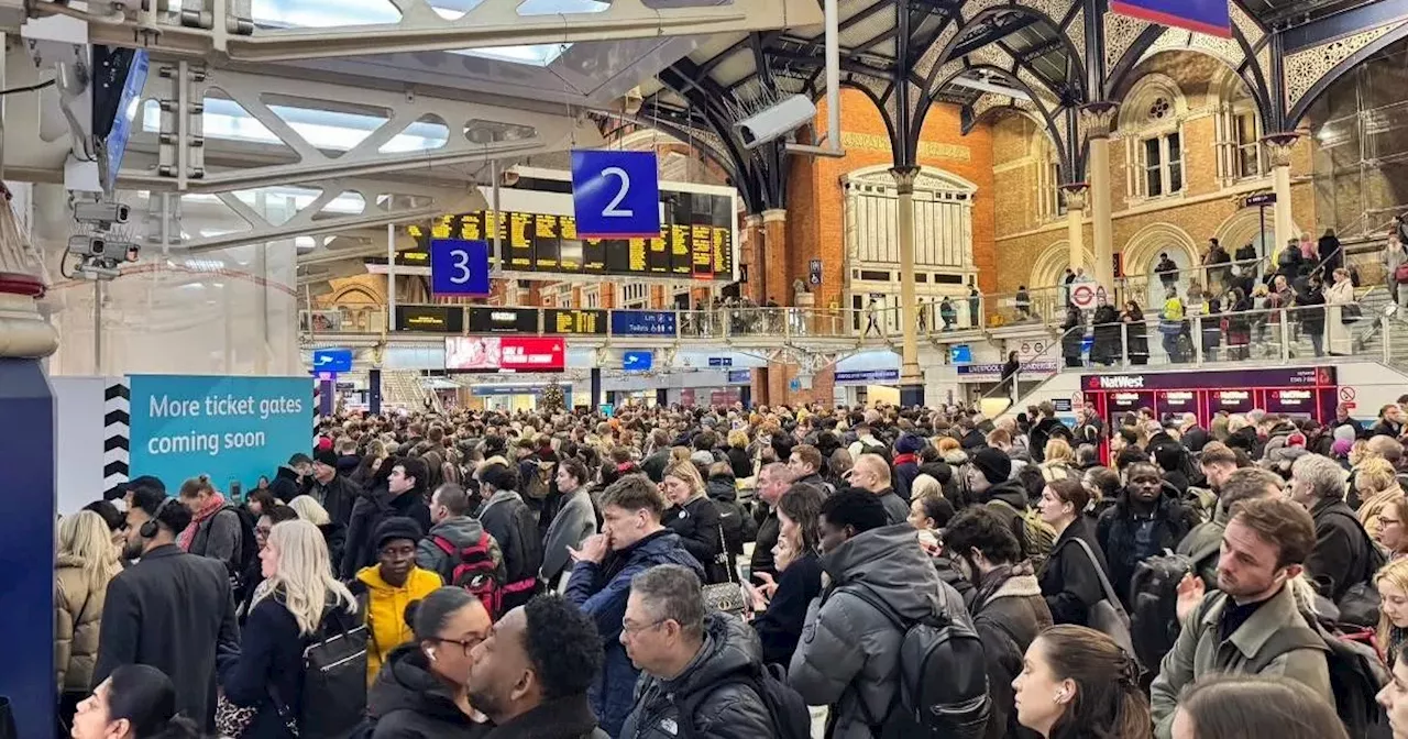 London's Liverpool Street Station Evacuated Due to Police Incident