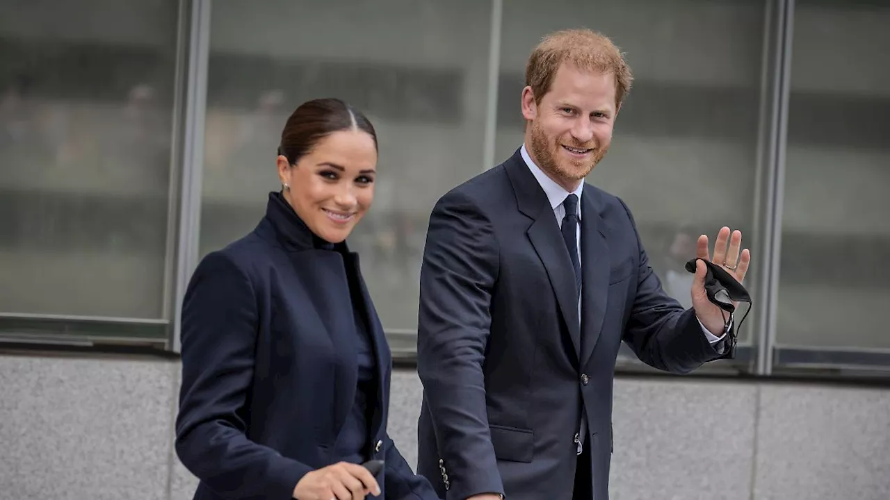 Harry und Meghan teilen Weihnachtsgrüße mit Foto der Familie