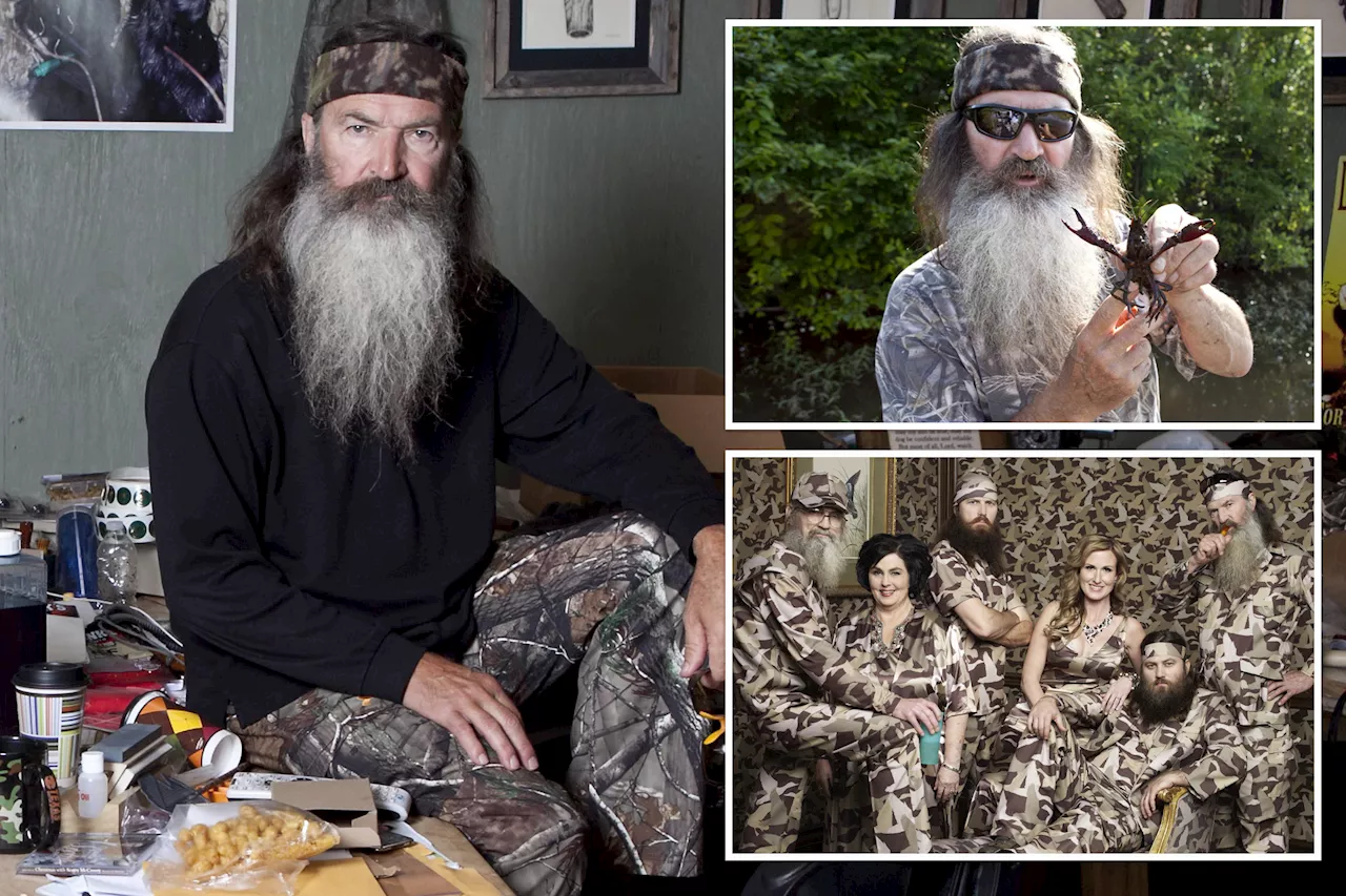 ‘Duck Dynasty’ star Phil Robertson battling Alzheimer's with fractured back, possible 'ministrokes'