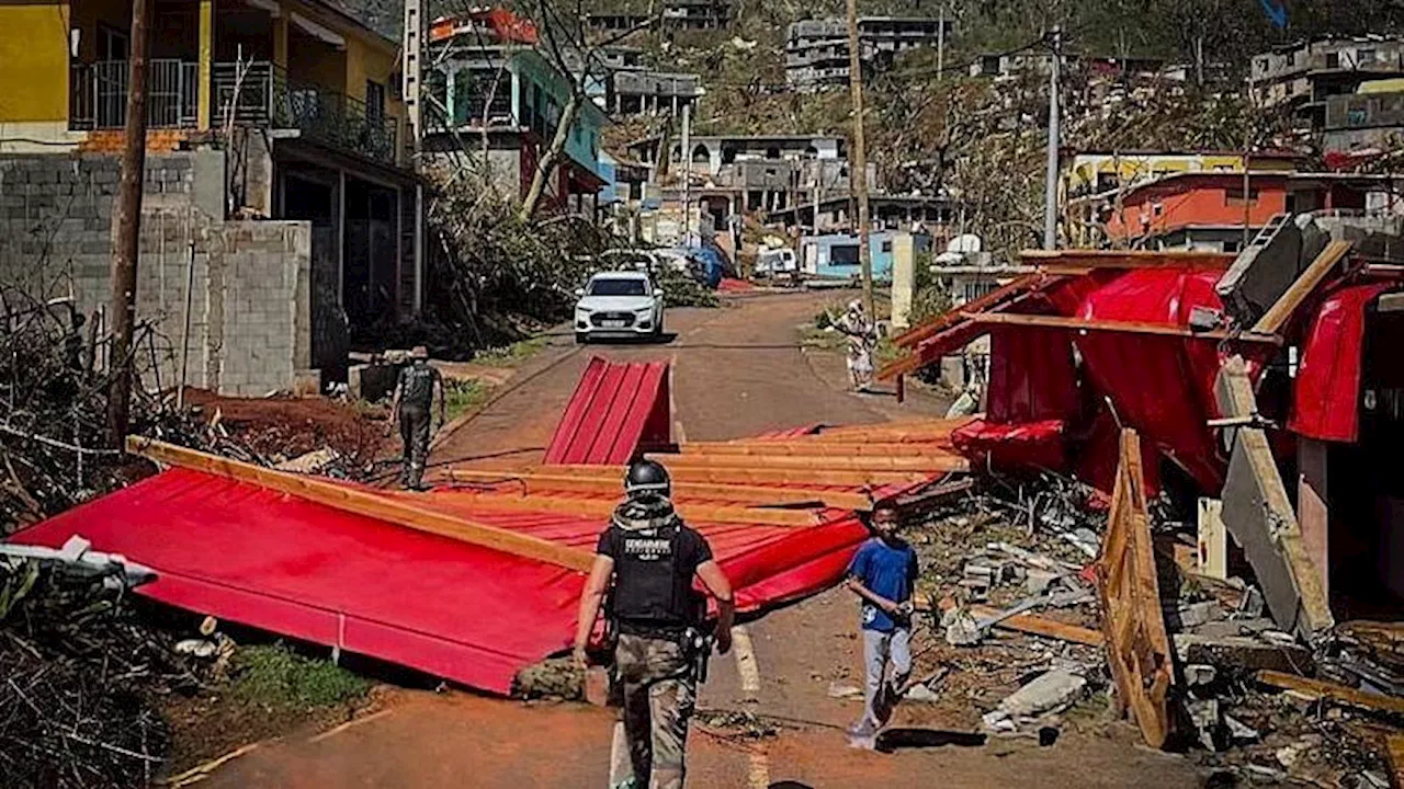 Ciclón Chido deja 14 muertos y más de 200 heridos en Mayotte