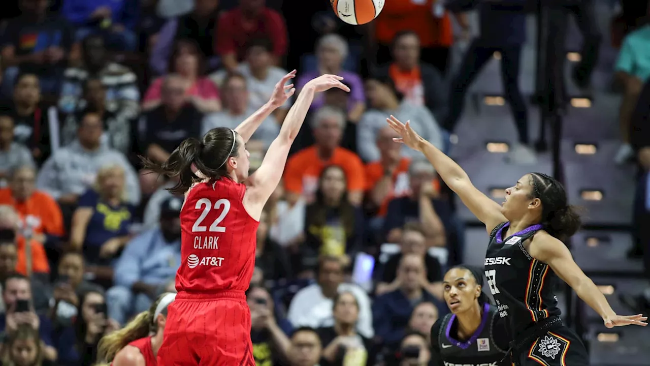 Fever Fans See MVP Season Loading for Caitlin Clark Amid Workout With Stephanie White