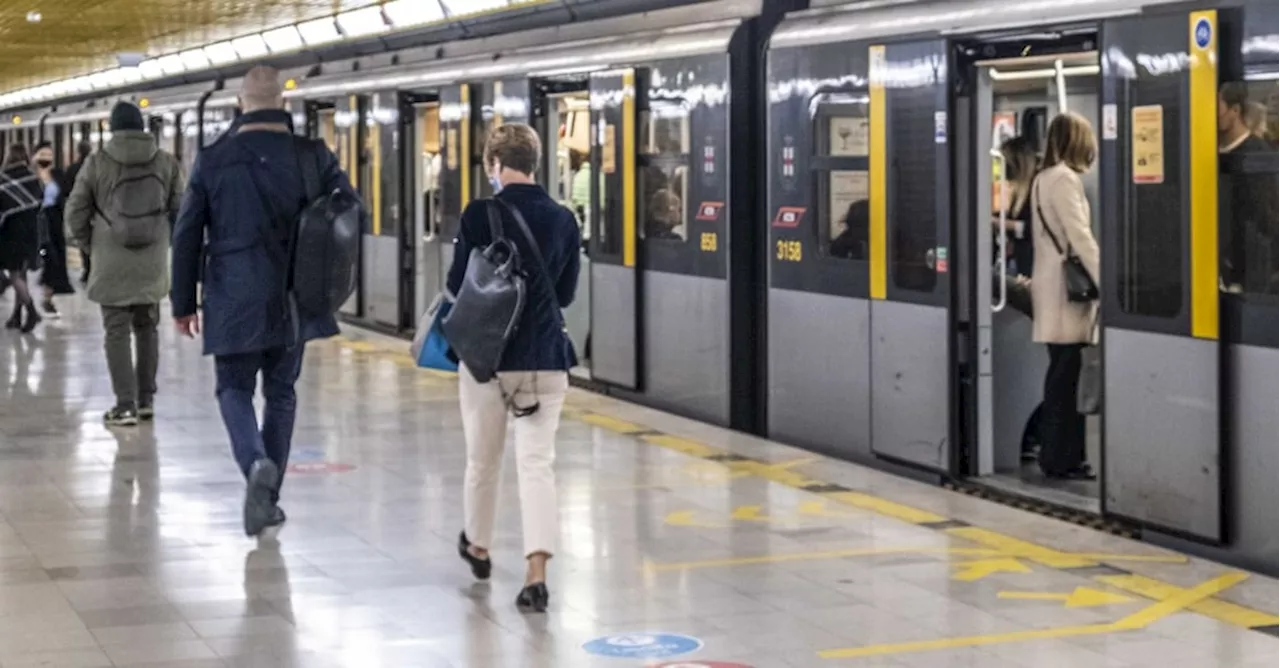 Arrivo del Primo Nuovo Treno per la M1 a Milano