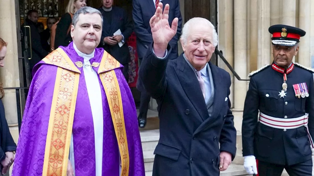 König Charles nimmt an Adventsgottesdienst in London teil