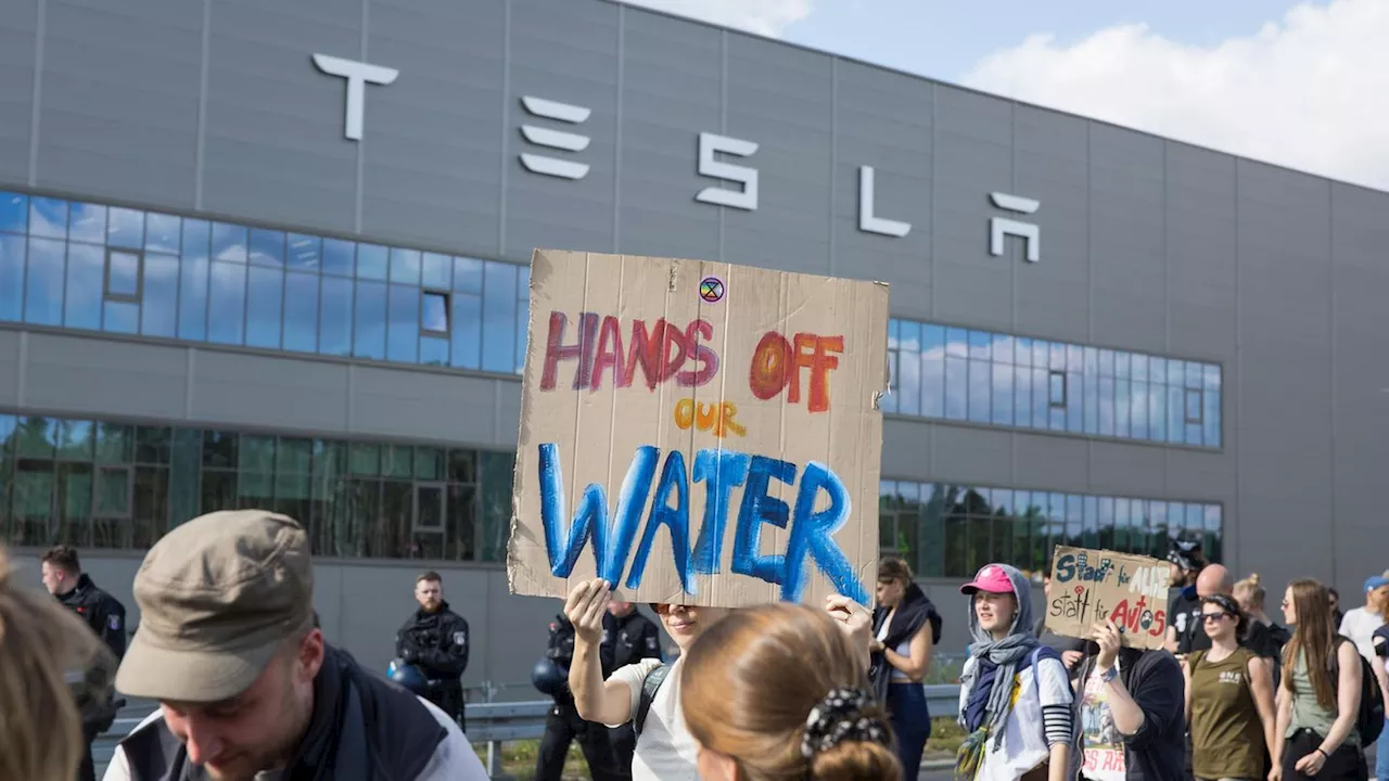 Tesla erhält bevorzugte Wasserversorgung