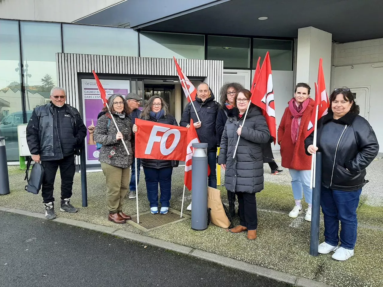 La Rochelle : des agents de la Caisse primaire d’assurance maladie dénoncent une situation « catastrophique »