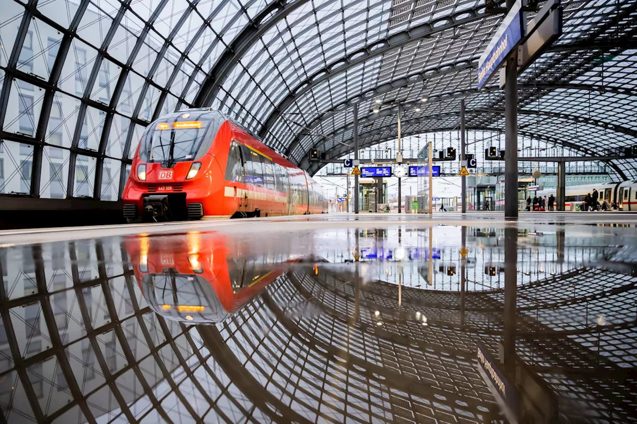 Deutschlandticket: Finanzierung gesichert - Unions-Zustimmung im Bundestag