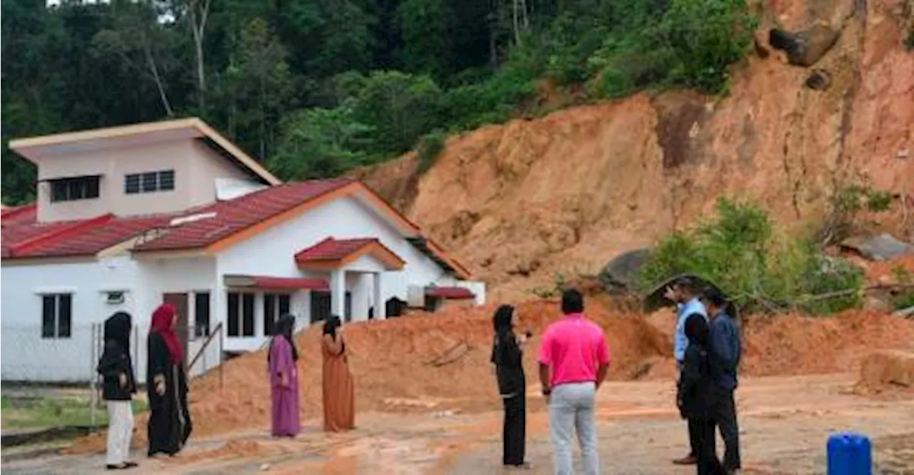 53 UiTM Students Still in Transit After Landslide