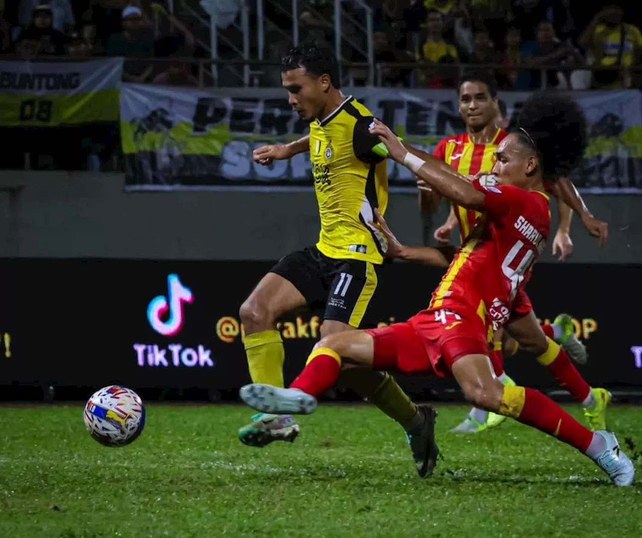 Selangor FC Defeat Perak FC to Remain in Second Place