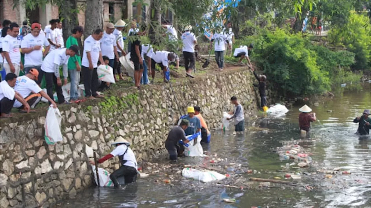 Rayakan HUT Ke-129, BRI Peduli Ajak Masyarakat Jaga Ekosistem Sungai Bebas Sampah