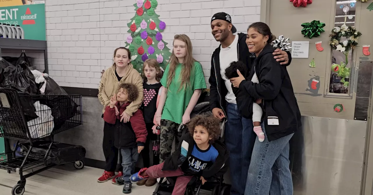 Browns S Rodney McLeod takes local families on holiday shopping spree at Meijer