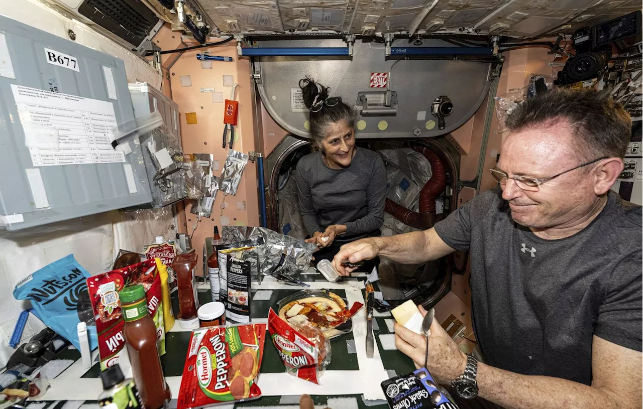 Deux Astronautes Américains Coincés dans l'ISS jusqu'à Fin Mars