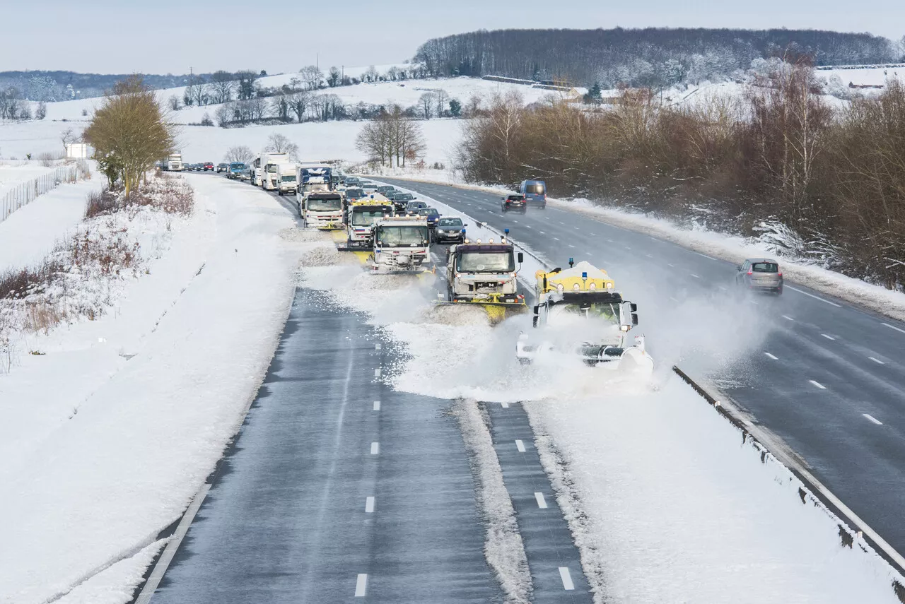 La neige revient sur les montagnes du Massif central