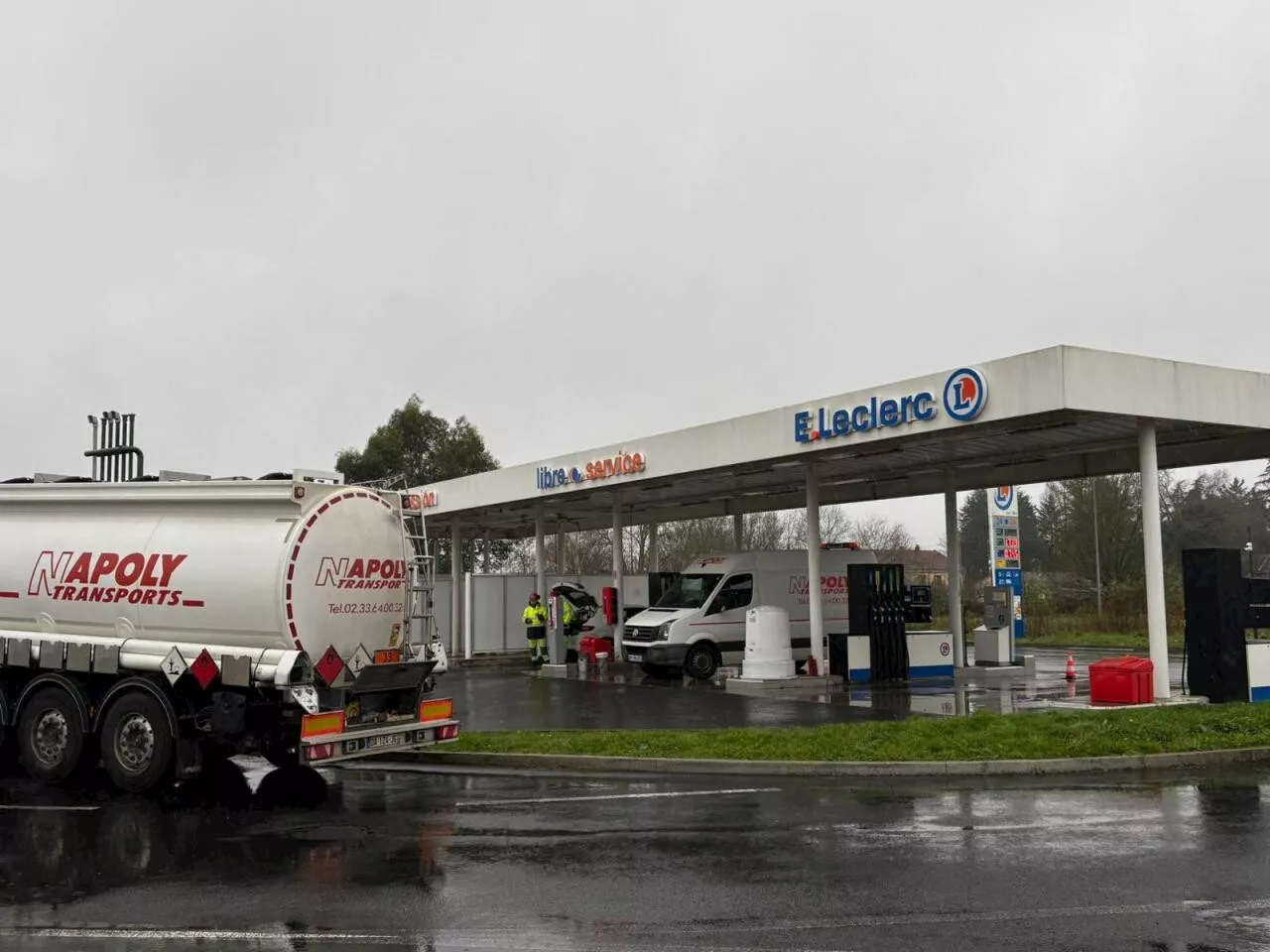 Pannes de voitures après un plein à la station E.Leclerc de Loroux-Bottereau