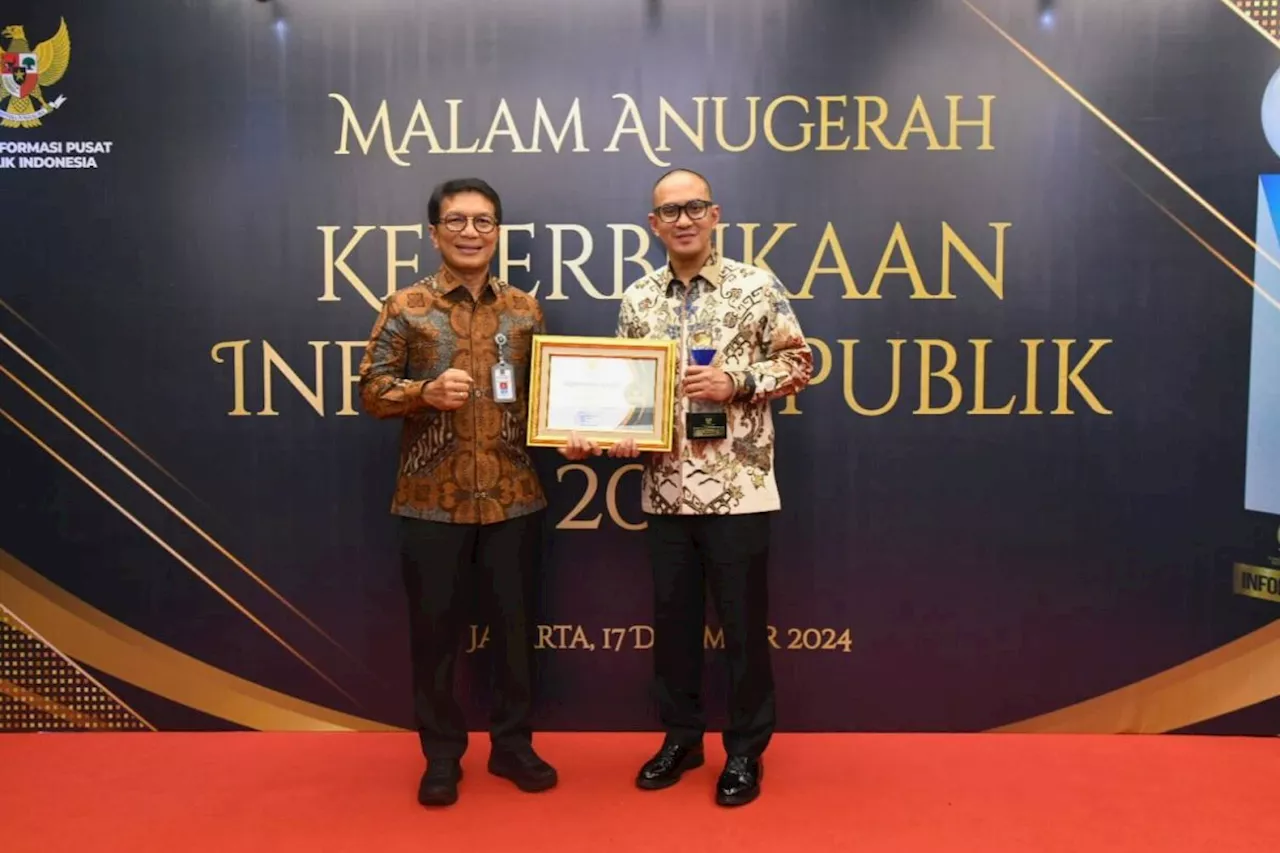 Kemenkum Raih Juara Ketiga Anugerah Keterbukaan Informasi Publik