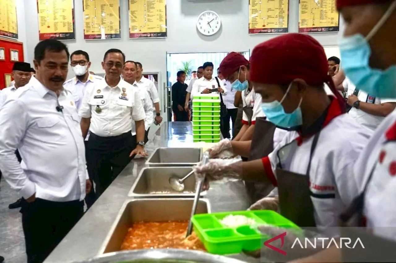 Menteri Imipas Tinjau Dapur Sehat Lapas Medan