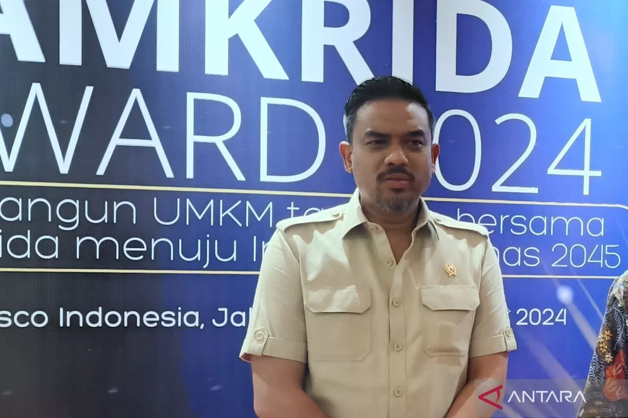 Menteri UMKM Kaji Sektor untuk Holding UMKM