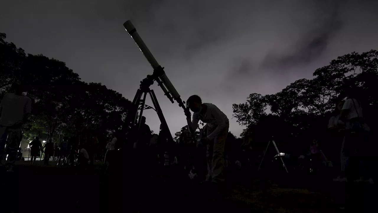 Last Meteor Shower of the Year Peaks Before Christmas