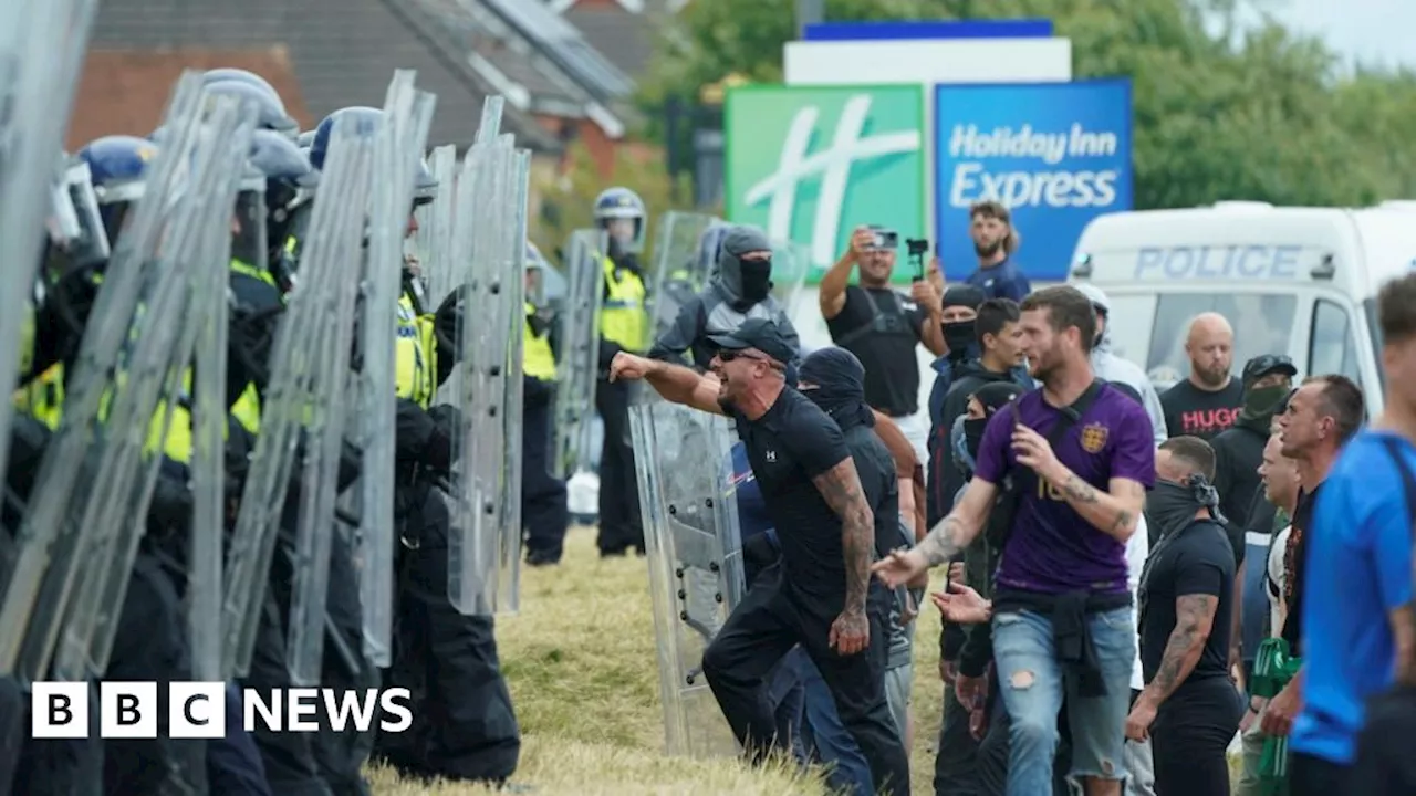 Rotherham Riots: Officers 'Thought They Were Going to Die' in Anti-Immigration Violence