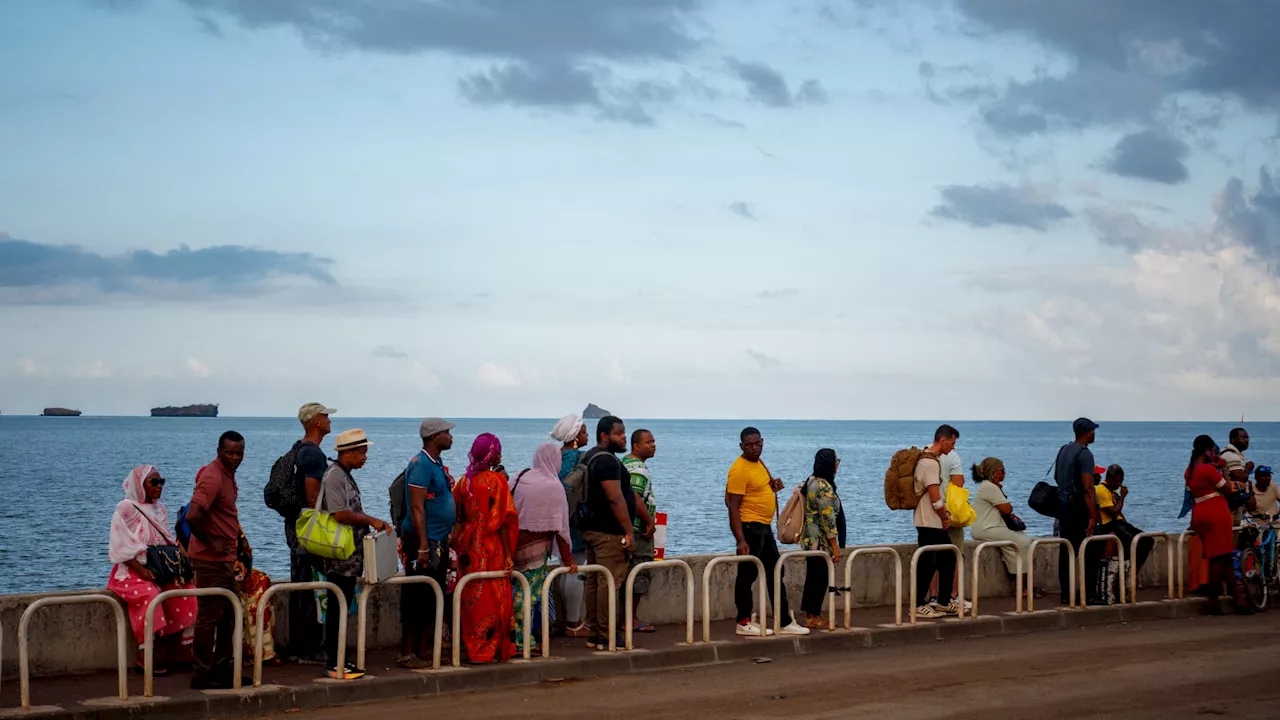 Mayotte Après le Cyclone Chido: Aide Humanitaire Déployée