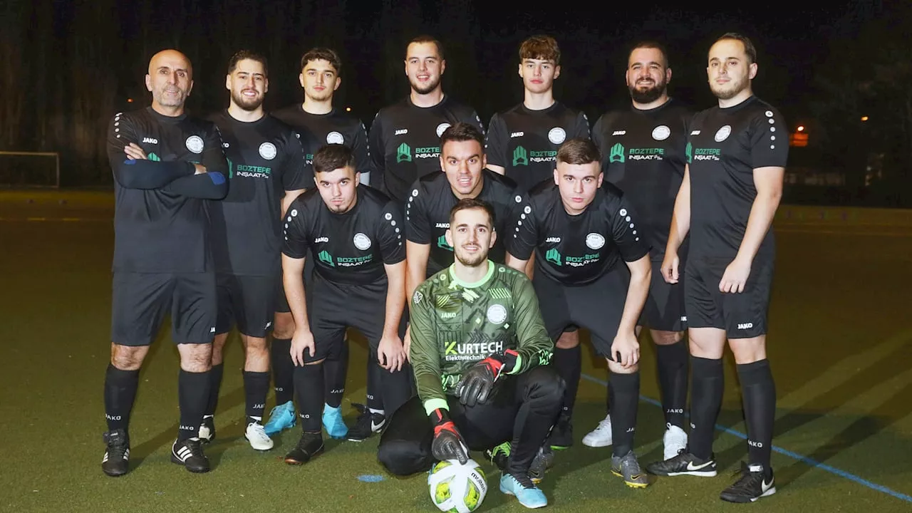 Fußball-Albtraum für jeden Schiedsrichter: In diesem Team heißen alle gleich