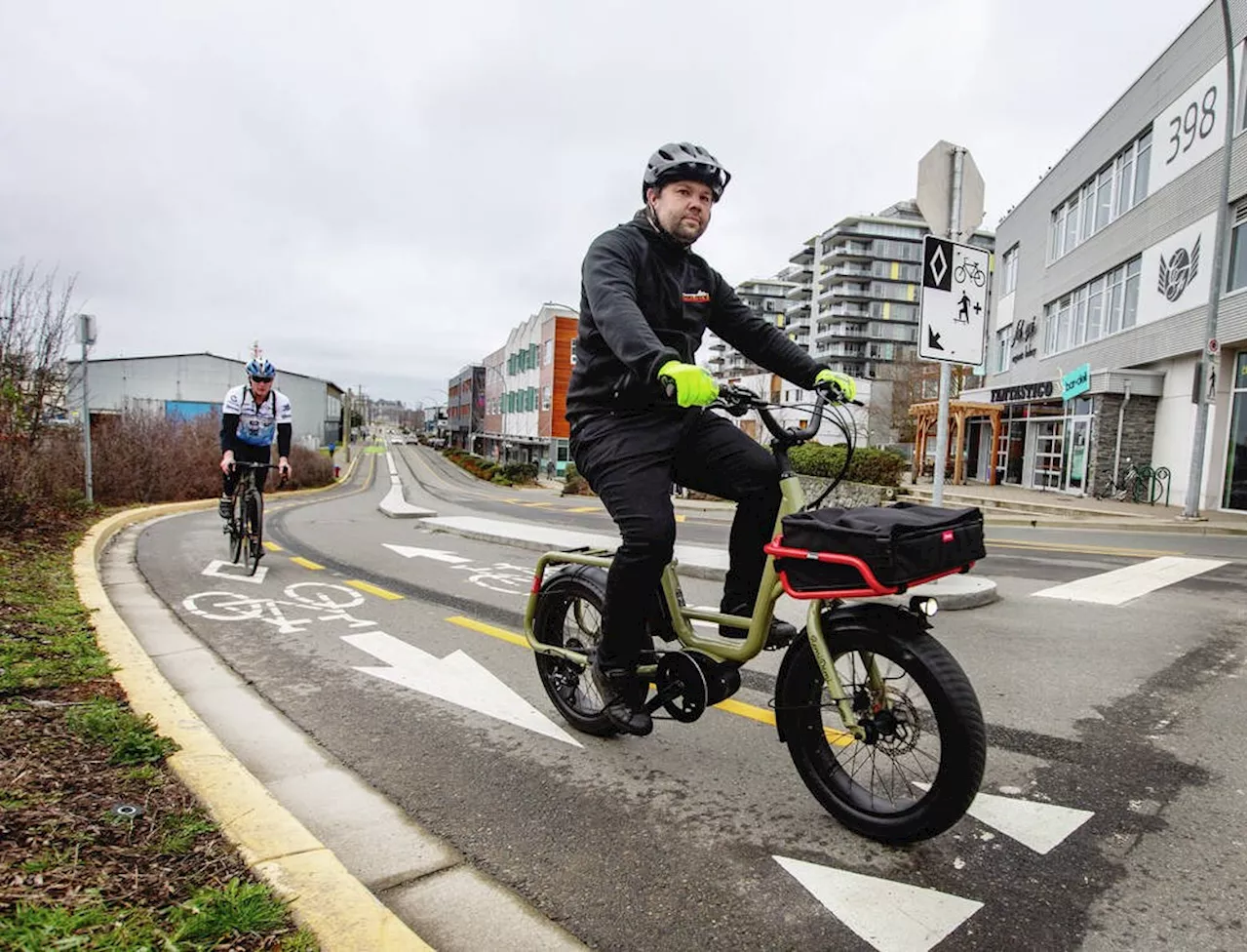 E-bike Use Quadruples in Metro Vancouver, Speeding Up Paths