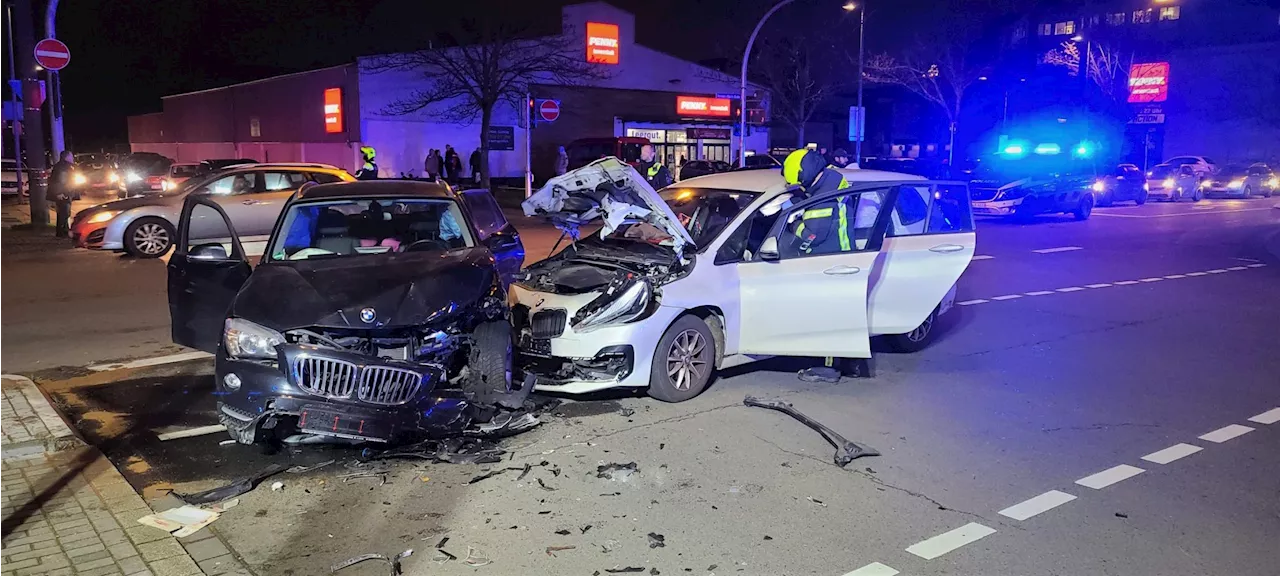 Verkehrsunfall mit sechs verletzten Personen