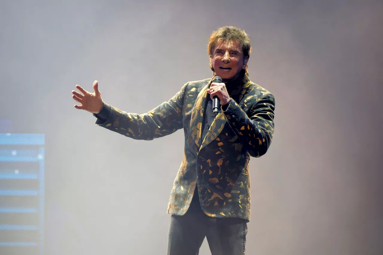 Barry Manilow Announces Last-Ever Cleveland Performance