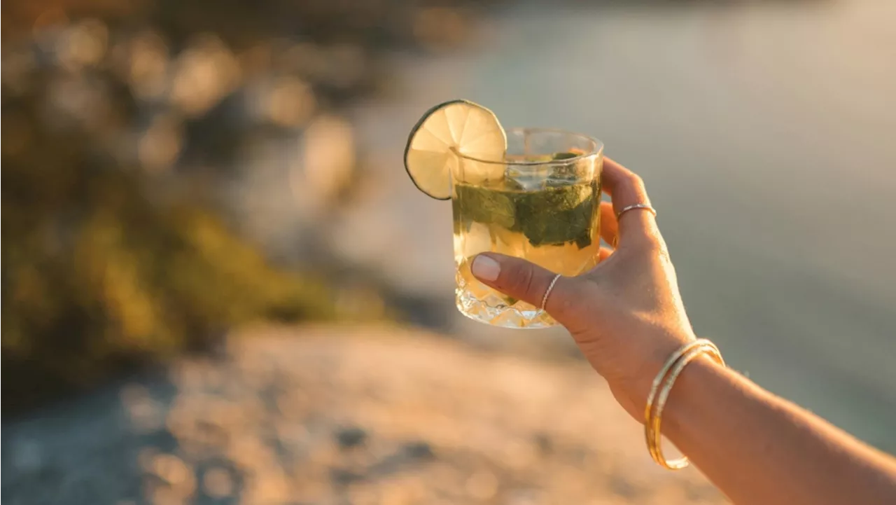 No Poison Found in Fiji Cocktails After Tourists Fall Ill