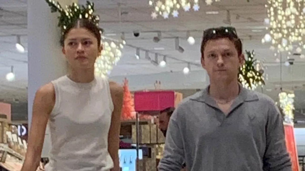 Zendaya and Tom Holland Do Last-Minute Christmas Shopping