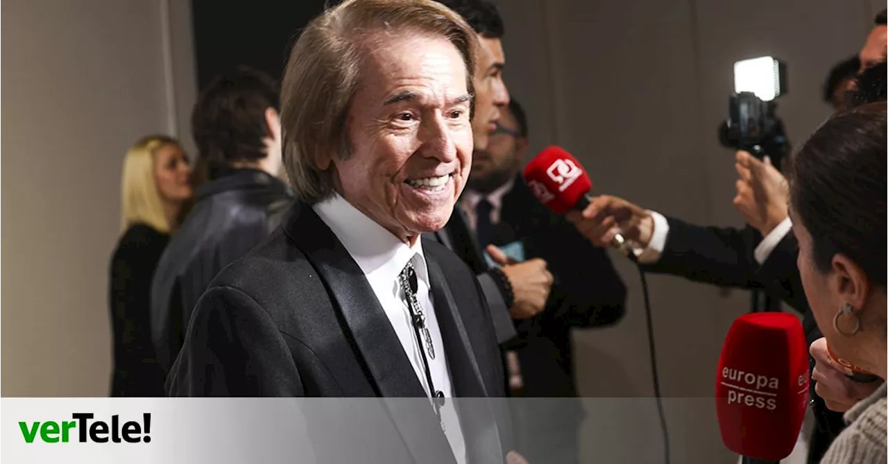 Raphael se encuentra 'bien' y se someterá a más pruebas tras sufrir un accidente cerebrovascular mientras grababa 'La Revuelta'