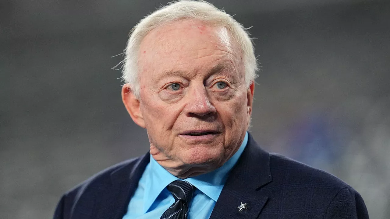 Dallas Cowboys Owner Jerry Jones Reveals He Eats Raccoons and Squirrels