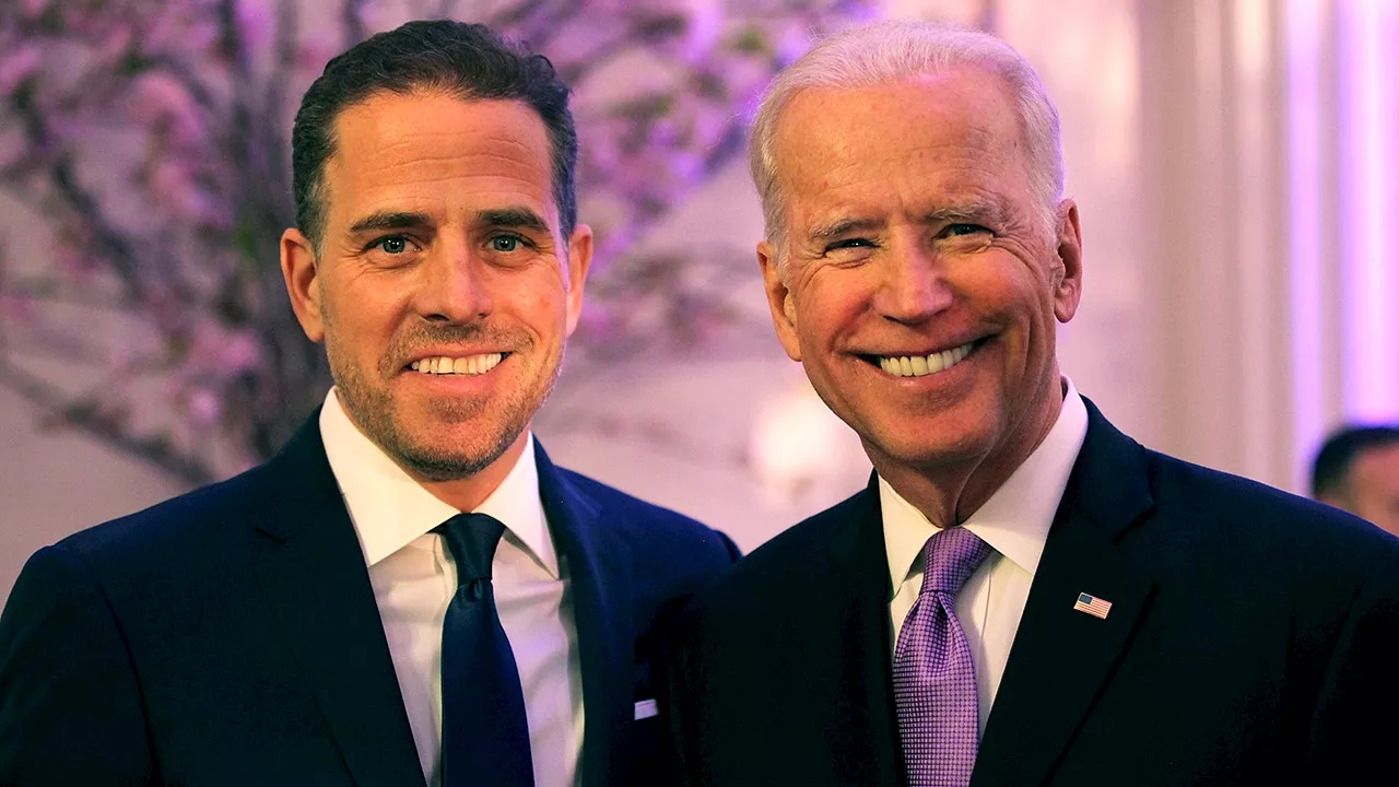 Social Media Influencers Appear to Follow 'Script' Praising Hunter Biden at White House Party