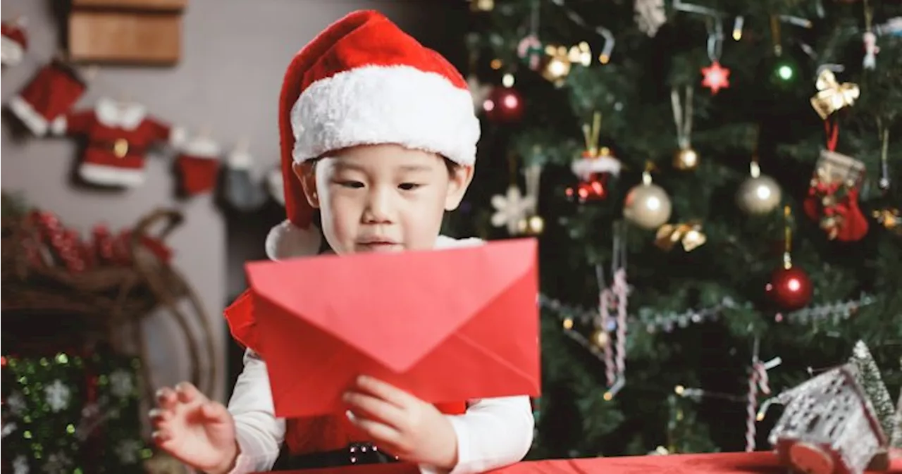 Canada Post Ends Strike, Promises Special Treatment for Santa Letters