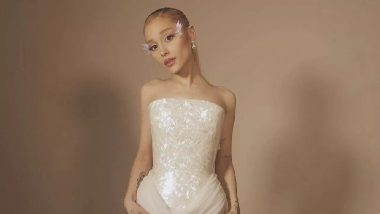 Ariana Grande Bantah Rumor Tur Dunia 2025