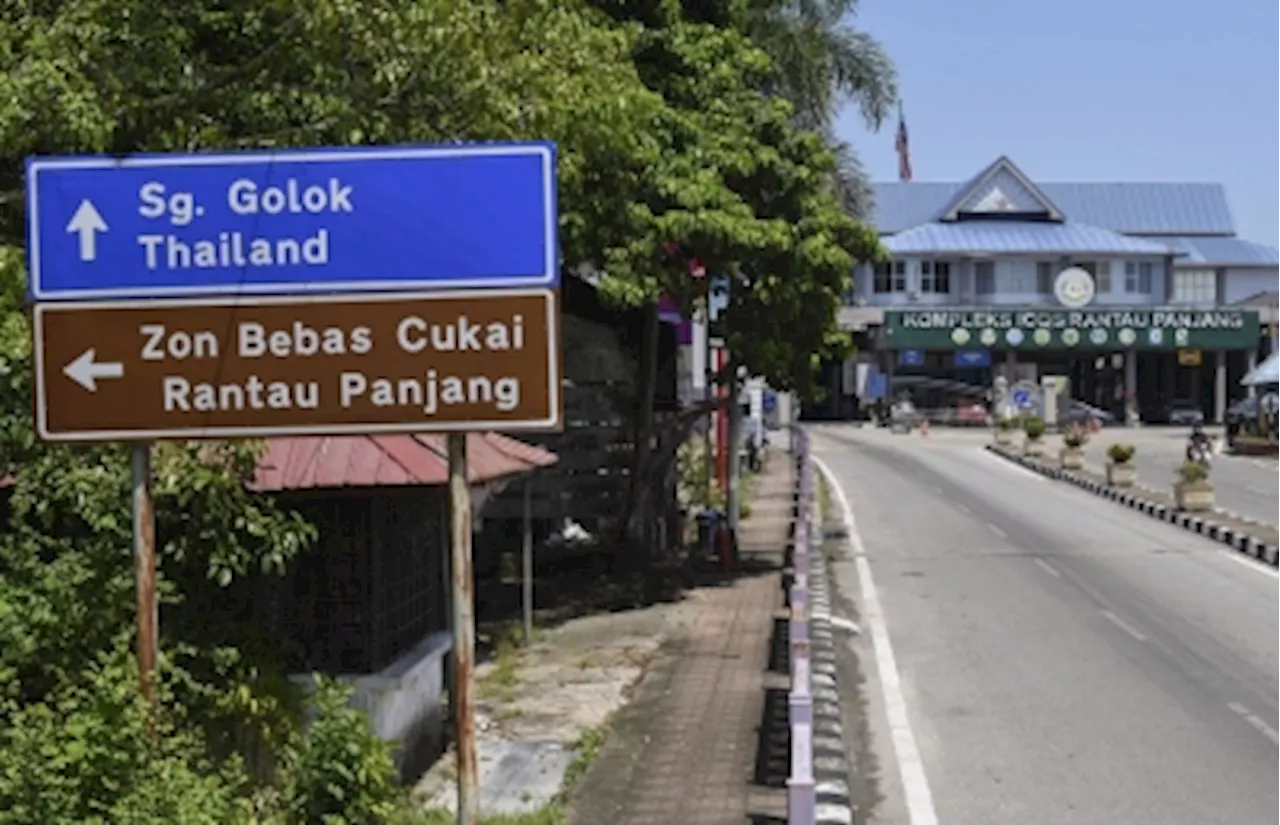 Three Malaysians detained in Rantau Panjang for illegal Malaysia-Thailand border crossing, says police