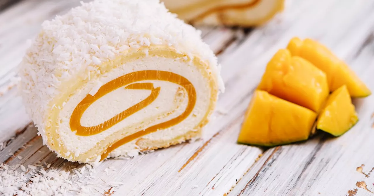 Voyage Tropical avec cette Bûche à la Mangue et à la Noix de Coco